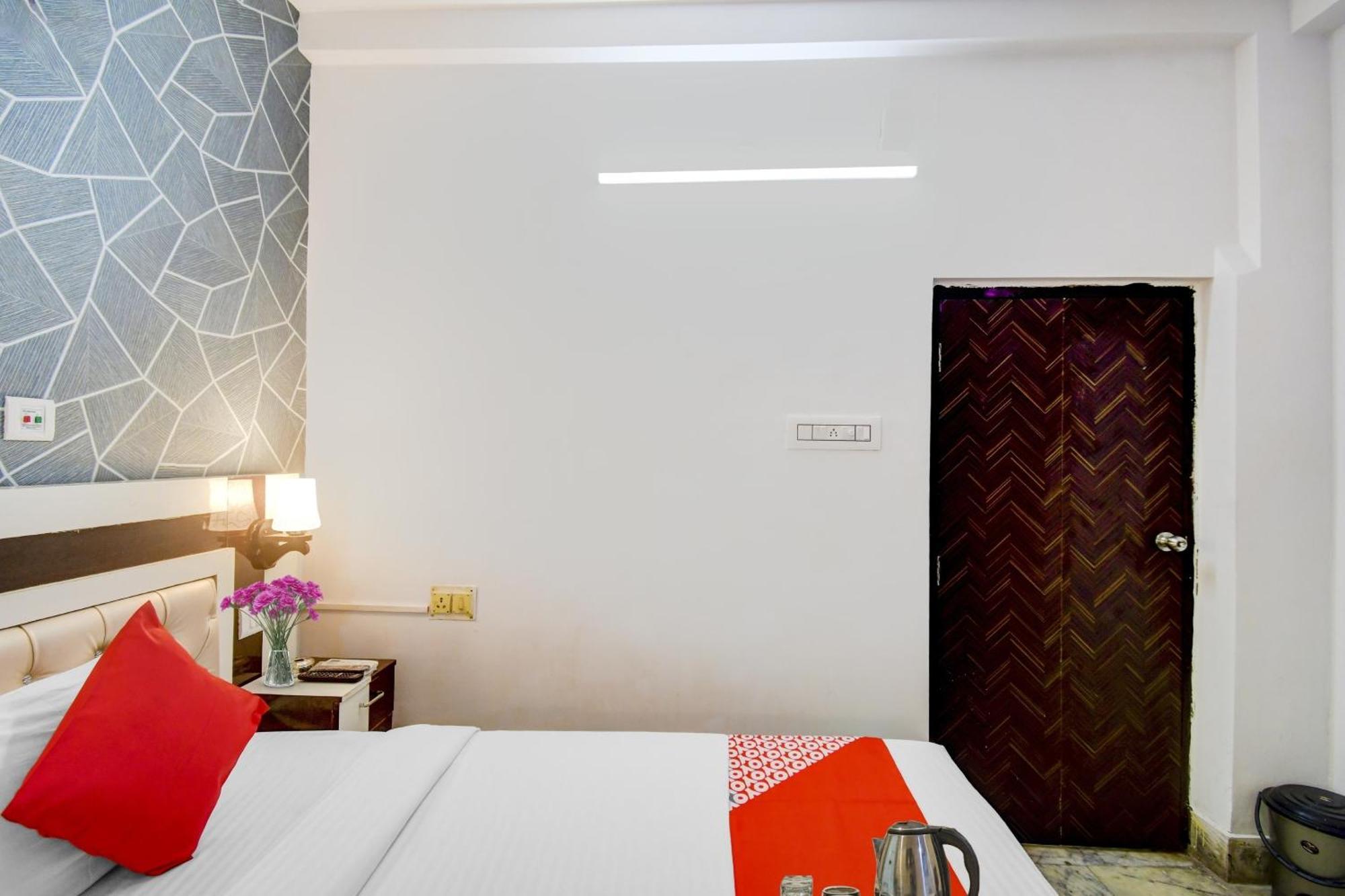Hotel O The Nest Inn Near Acropolis Mall Jādabpur Esterno foto